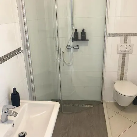 Tijara Apartment *